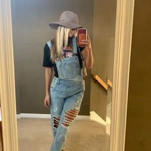 Cello boyfriend overalls